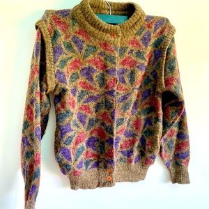 Sonsie knit house vintage retro sweater.